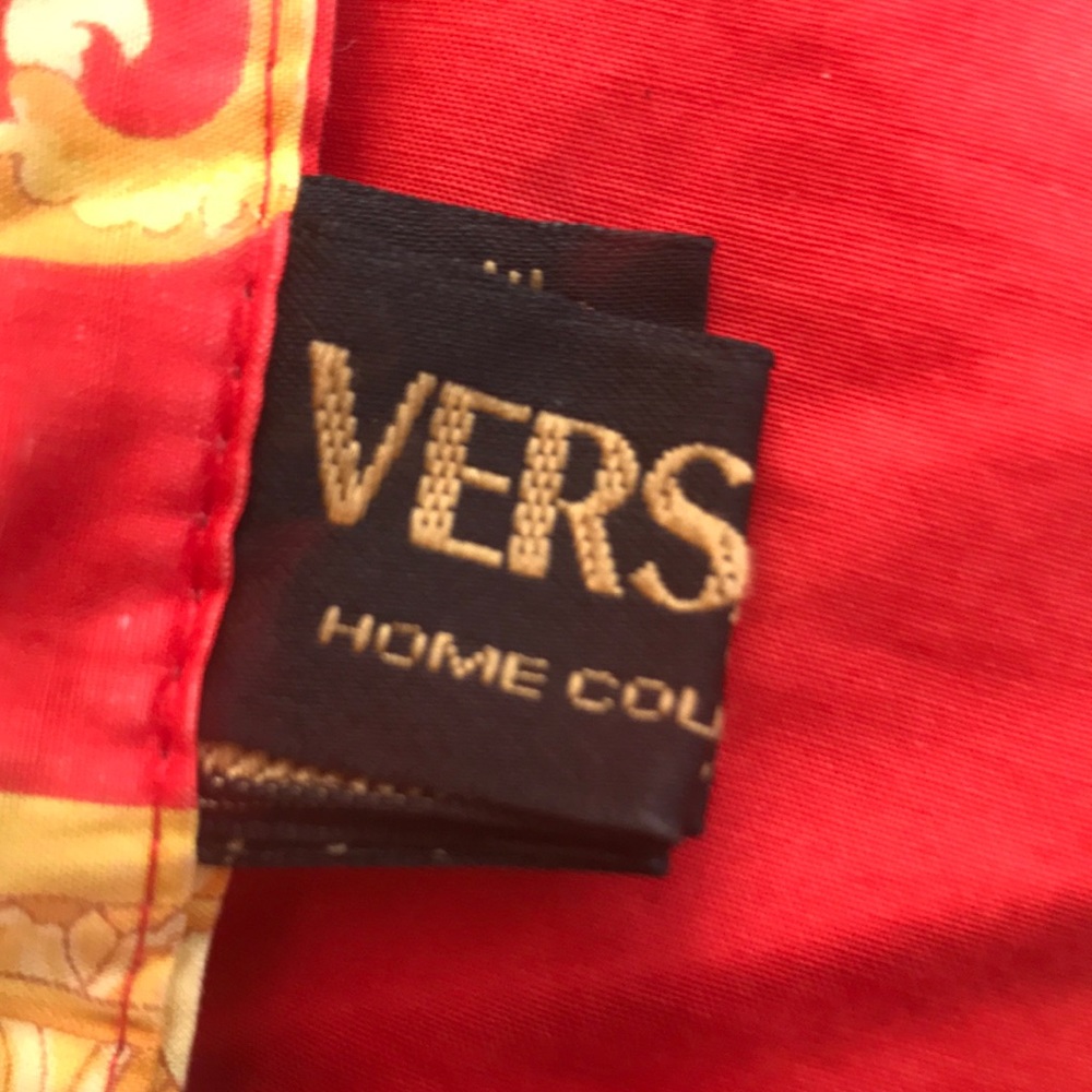 VERSACE Authentic comforter/bed cover - Picture 4 of 8